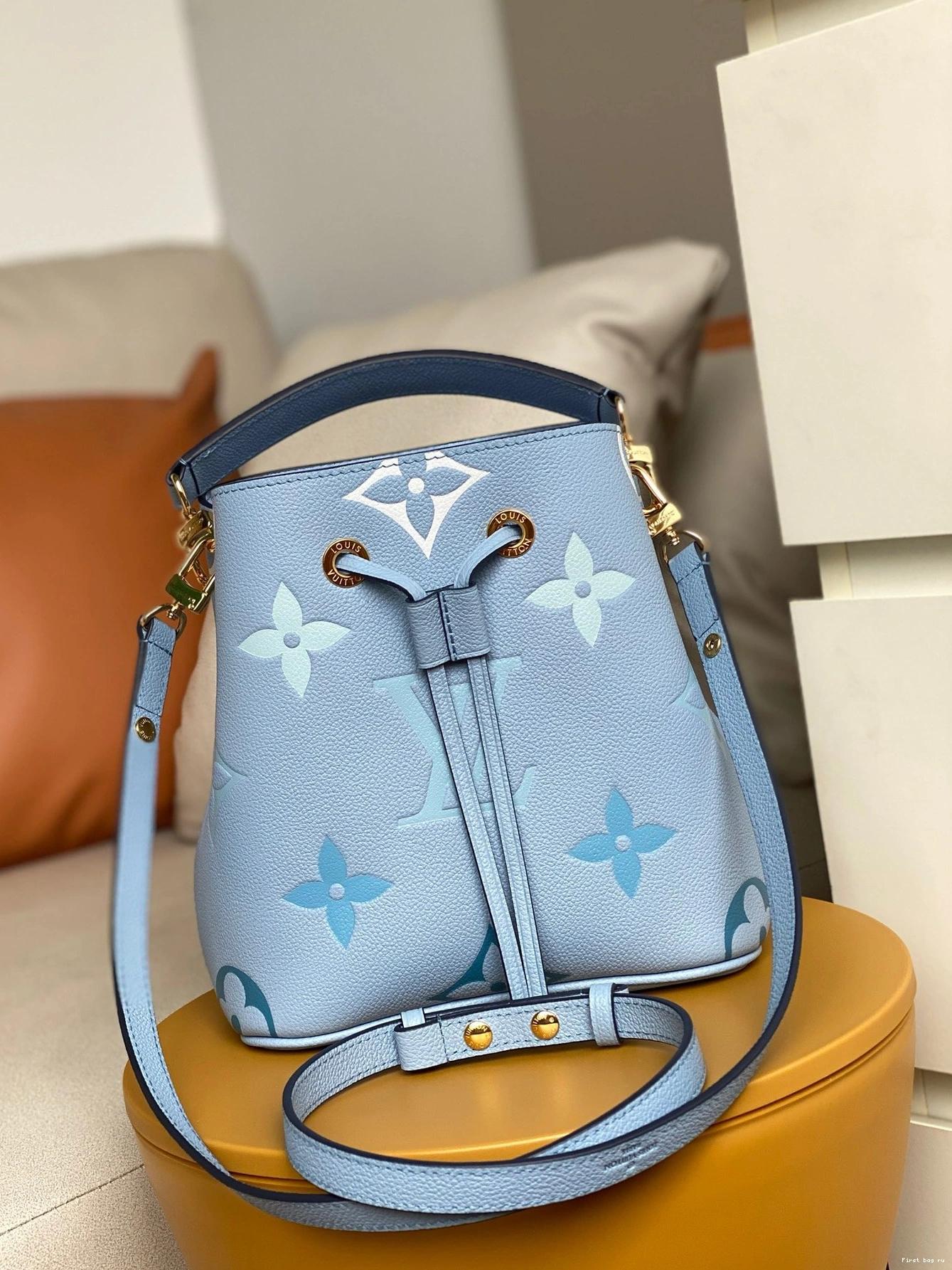 First bag ru NÉONOÉ LOUIS BB VUITTON 0815